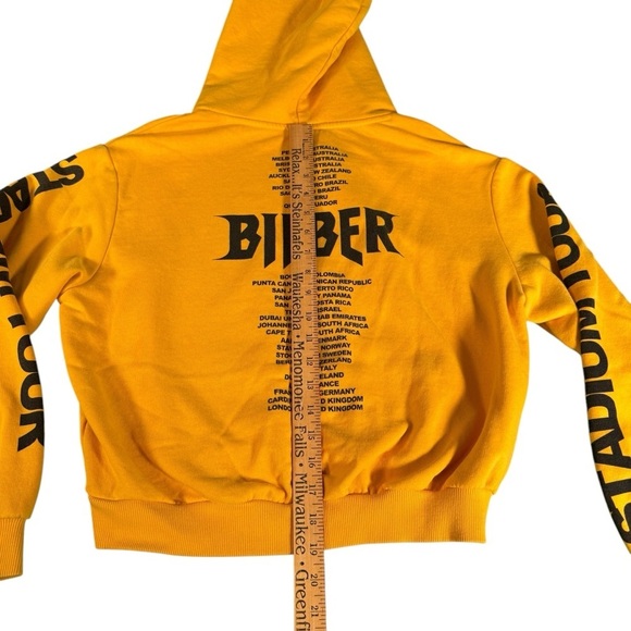 Divided by H&M Justin Bieber Stadium Tour Womens Yellow Black Hoodie Size Medium - Picture 12 of 13